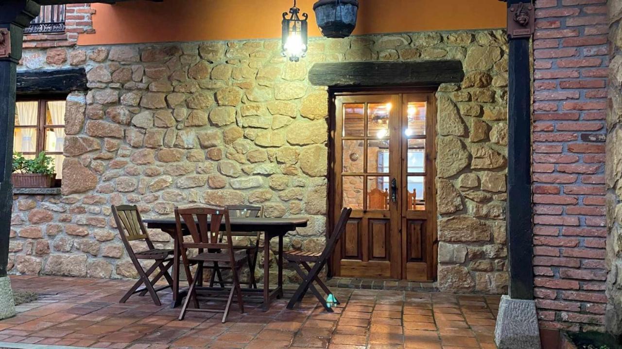 Vivienda Vacacional La Vara アリオンダス エクステリア 写真