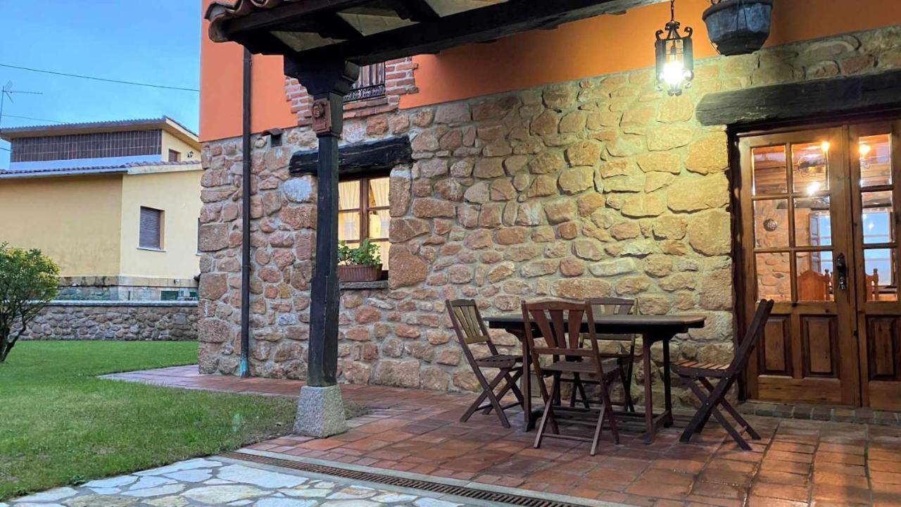Vivienda Vacacional La Vara アリオンダス エクステリア 写真